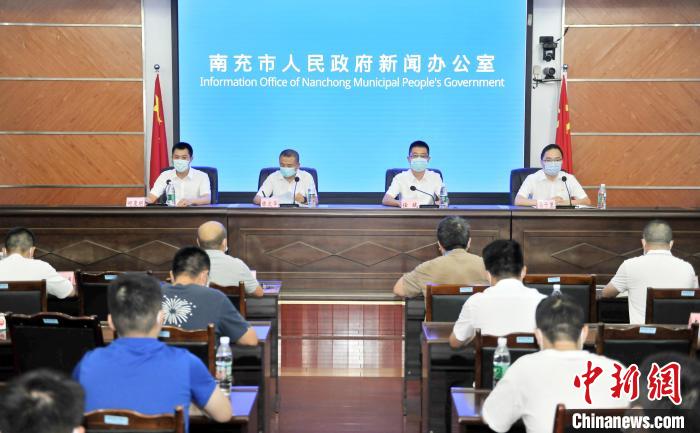四川南充：建立疫情防控志愿者庫 幫扶救助特殊困難群眾